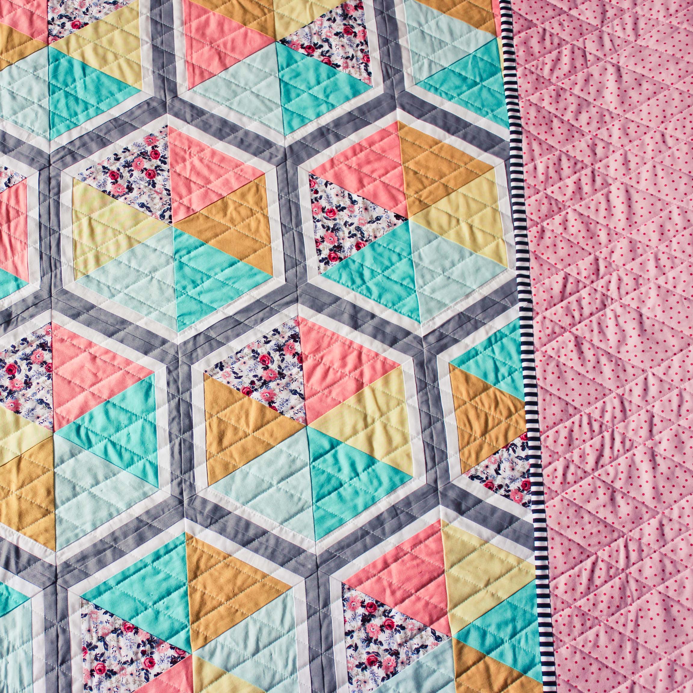 triangle hexies quilt quiltylovepattern